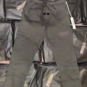 Fear of God Essentials Sweatpants